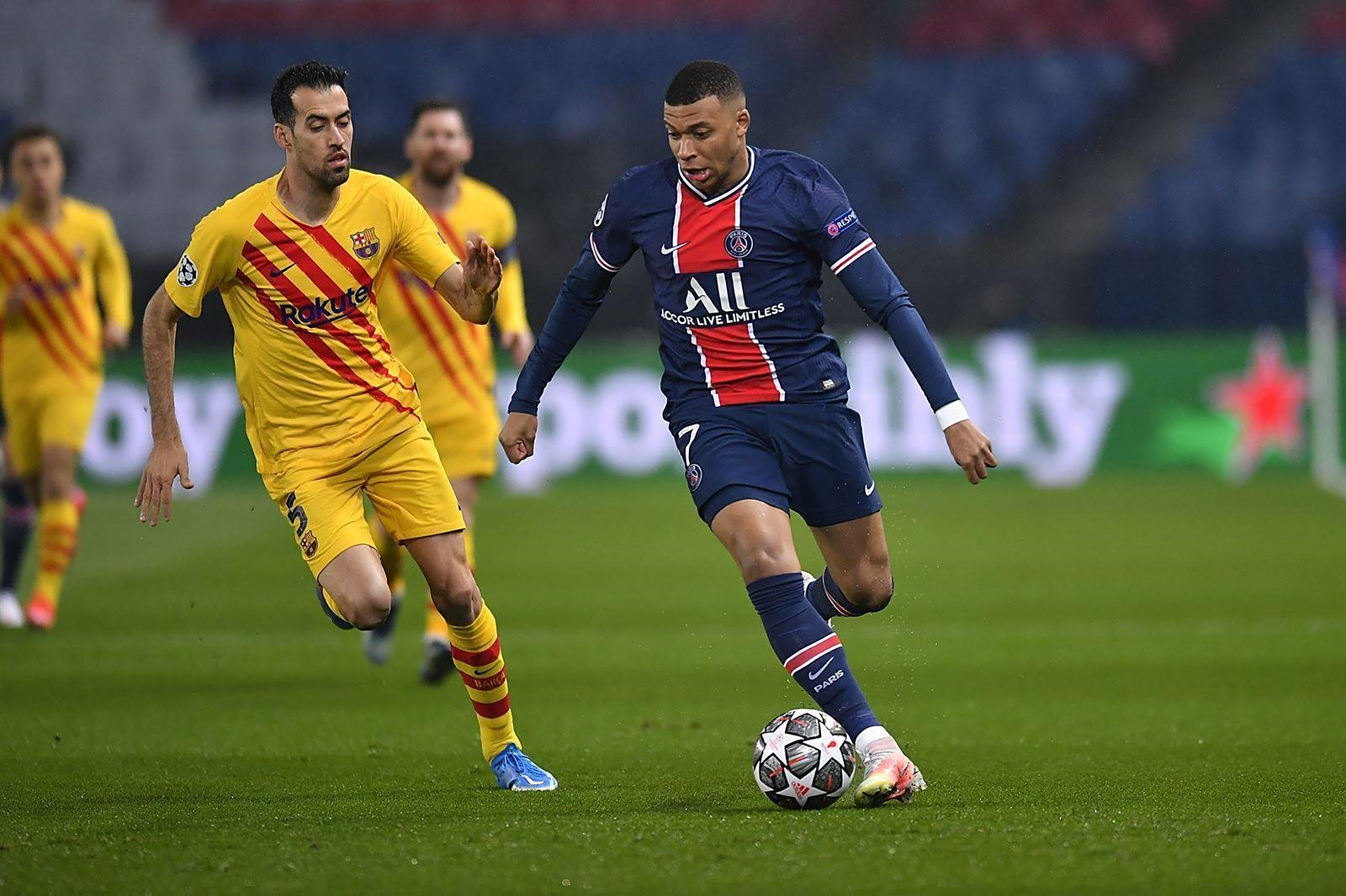 爱游戏官网-Rookie与30激战老鹰分钟，战术调整胜负难料！，大坂直美焦点对战引发球迷热议-爱游戏官网